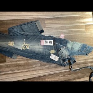 Women’s jean overalls NWT